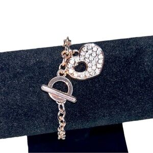 NEW Swarovski Crystal Rose Gold Sparkling Heart Charm Toggle Bracelet